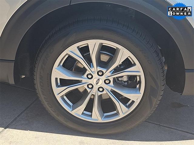 Photo of 2023 Silver Metallic Ford Explorer