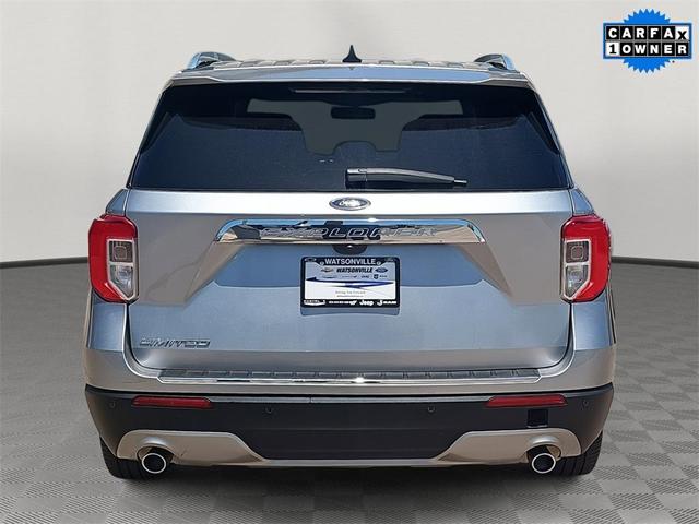 Photo of 2023 Silver Metallic Ford Explorer