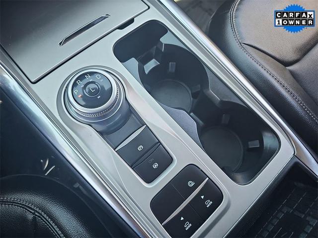 Photo of 2023 Silver Metallic Ford Explorer