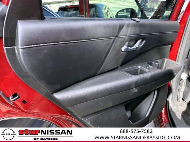Photo of 2022 Scarlet Ember Nissan Pathfinder