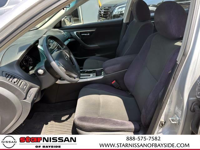 Photo of 2013 Brilliant Silver Metallic Nissan Altima