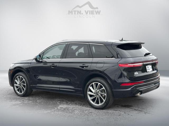 Photo of 2023 Black Metallic Lincoln Corsair