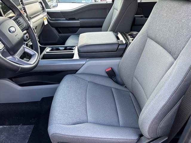 Photo of 2025 Iconic Silver Metallic Ford F-150
