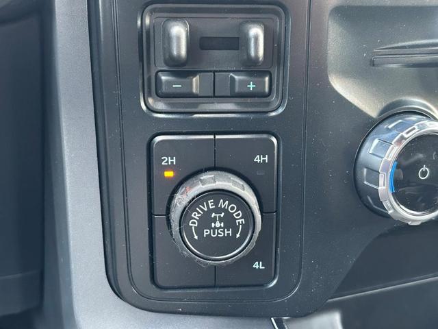 Photo of 2025 Black Metallic Ford F-150