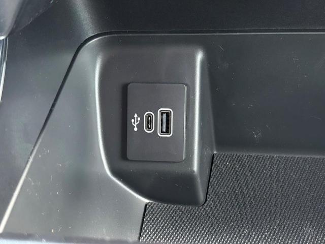 Photo of 2025 Black Metallic Ford F-150