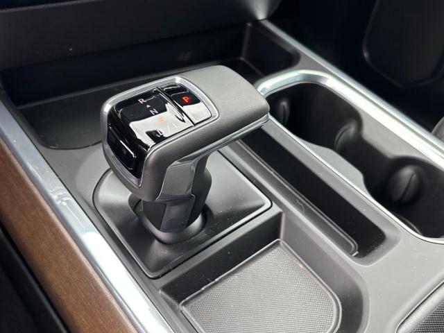Photo of 2024 Black Chevrolet Silverado 1500