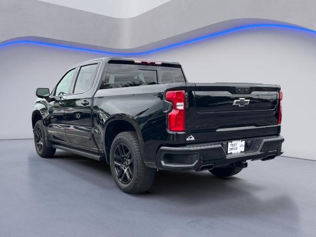 Photo of 2024 Black Chevrolet Silverado 1500