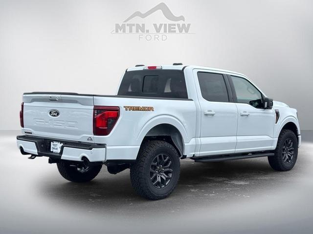 Photo of 2025 Oxford White Ford F-150