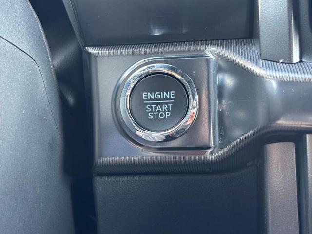 Photo of 2025 Oxford White Ford F-150