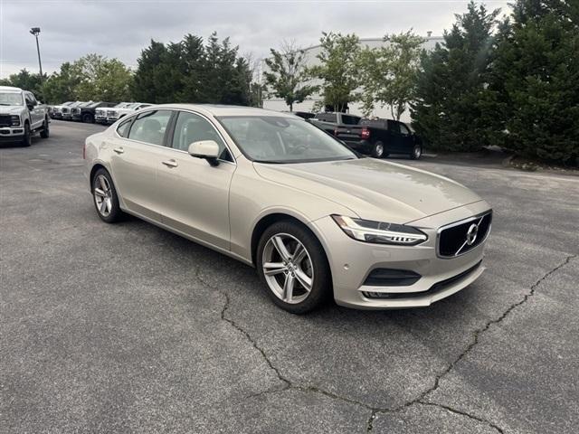 2018 Volvo XC90