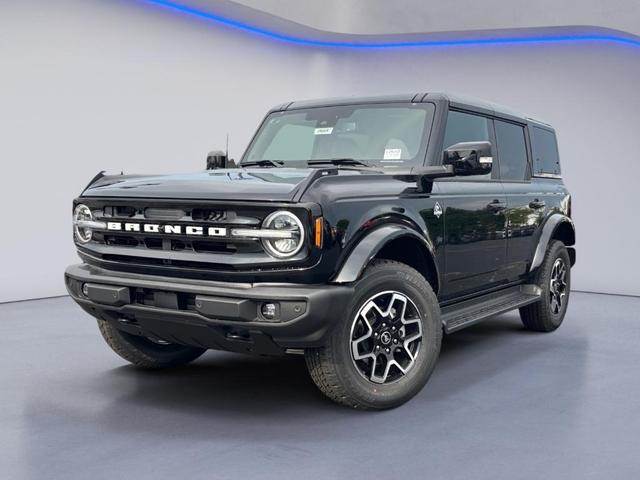 Photo of 2025 Shadow Black Ford Bronco