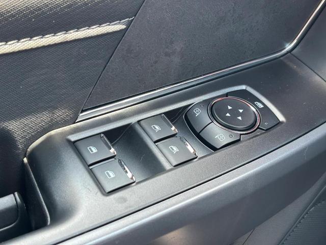 Photo of 2025 Space White Metallic Ford F-150