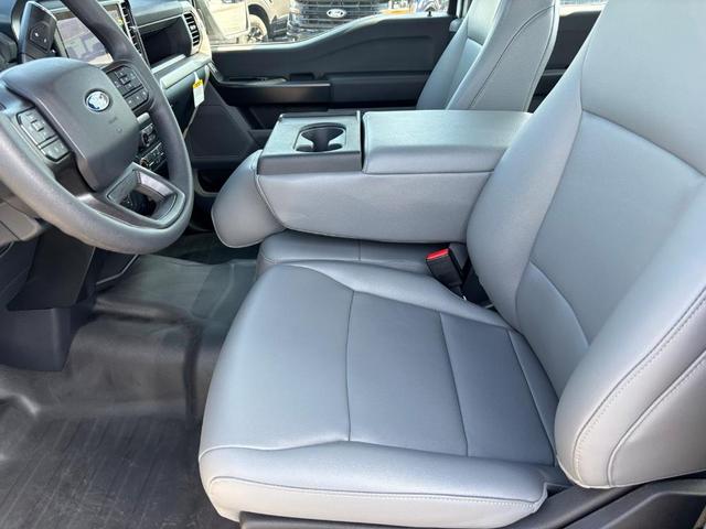 Photo of 2025 White Ford F-150