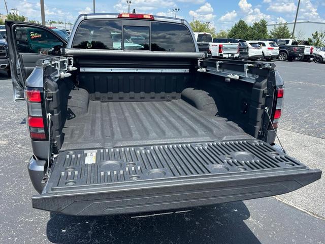 Photo of 2022 Gun Metallic Nissan Frontier