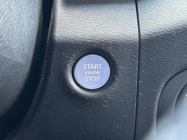 Photo of 2022 Gun Metallic Nissan Frontier