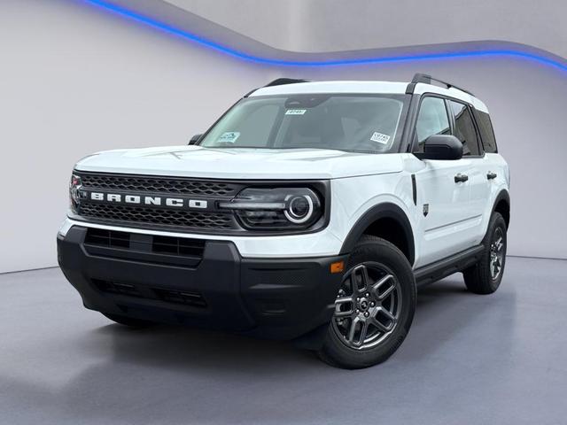 Photo of 2025 Oxford White Ford Bronco Sport