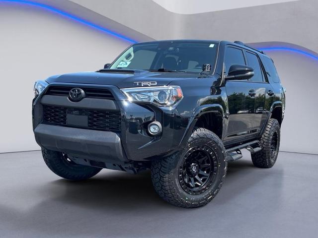 Photo of 2022 Black Toyota 4Runner