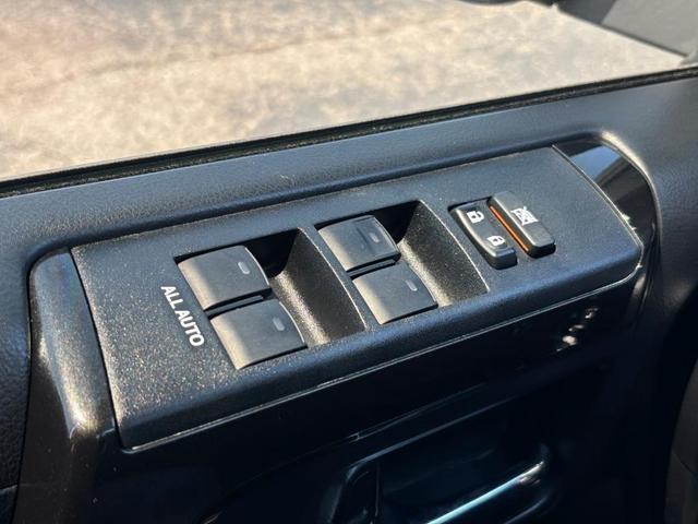 Photo of 2022 Black Toyota 4Runner