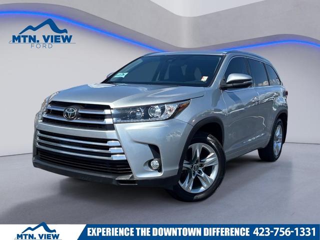 2017 Toyota Highlander