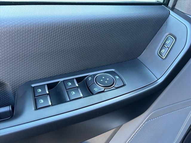 Photo of 2025 Oxford White Ford F-150
