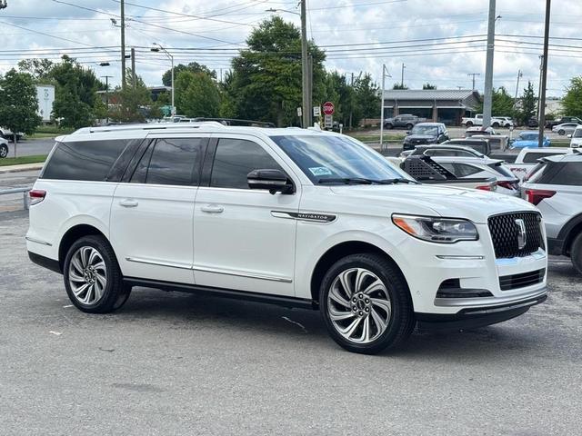 2022 Lincoln Navigator L