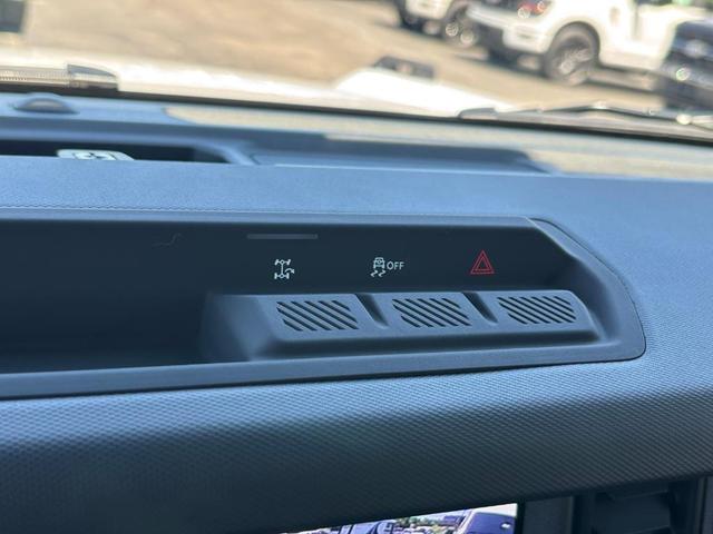 Photo of 2025 Oxford White Ford Bronco