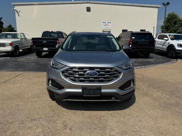 Photo of 2020 Silver Metallic Ford Edge