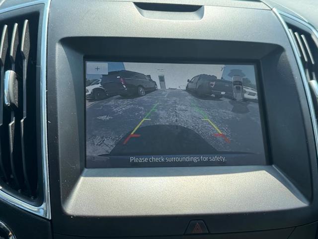 Photo of 2020 Silver Metallic Ford Edge
