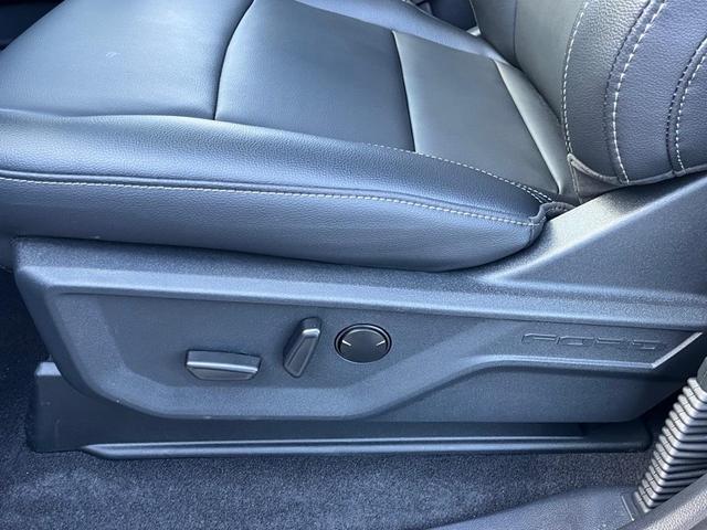 Photo of 2025 White Metallic Ford F-150