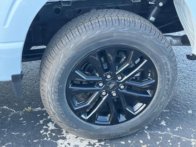 Photo of 2025 White Metallic Ford F-150