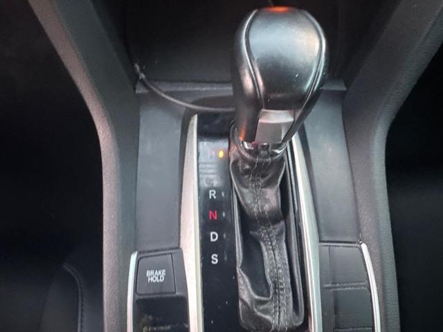 Photo of 2020 Platinum White Pearl Honda Civic