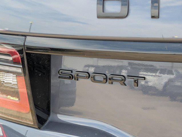 Photo of 2025 Blue Land Rover Discovery Sport