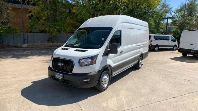 Photo of 2023 White Ford Transit-350