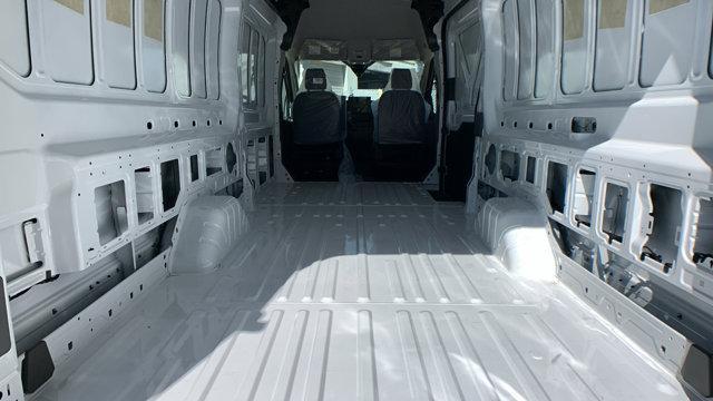 Photo of 2023 White Ford Transit-350