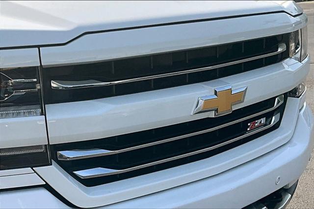 Photo of 2018 Summit White Chevrolet Silverado 1500