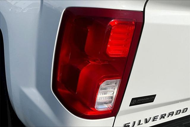 Photo of 2018 Summit White Chevrolet Silverado 1500