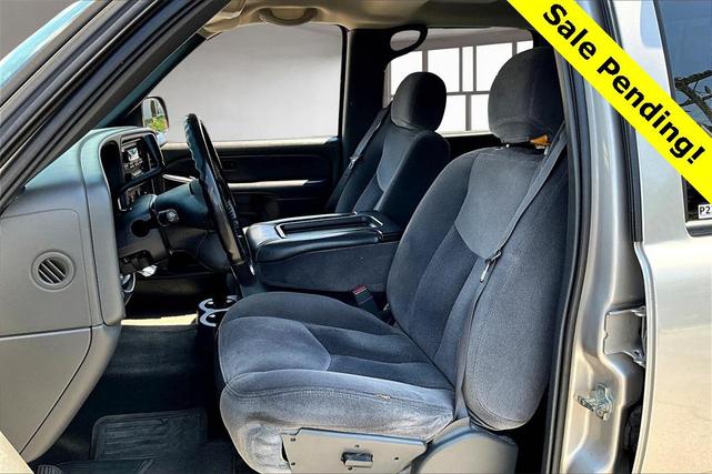 Photo of 2006 Silver Birch Metallic GMC Sierra 1500