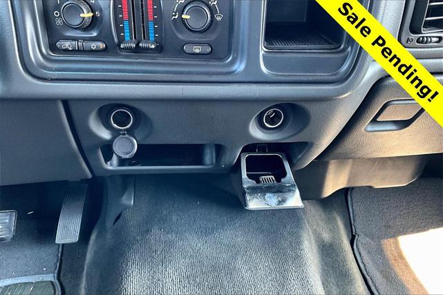 Photo of 2006 Silver Birch Metallic GMC Sierra 1500