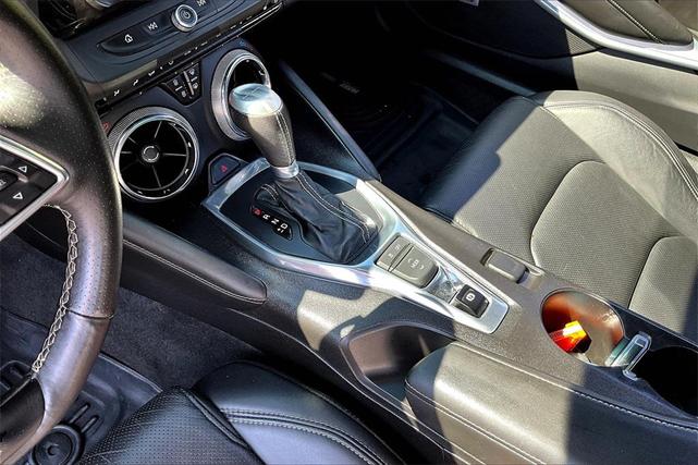 Photo of 2017 Summit White Chevrolet Camaro