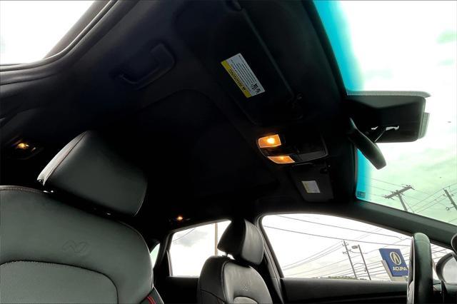 Photo of 2020 Black Noir Pearl Hyundai Elantra GT
