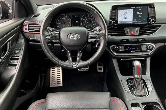 Photo of 2020 Black Noir Pearl Hyundai Elantra GT