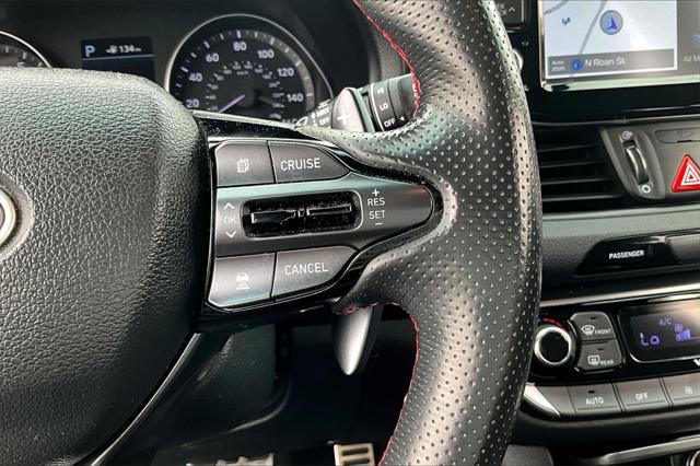 Photo of 2020 Black Noir Pearl Hyundai Elantra GT