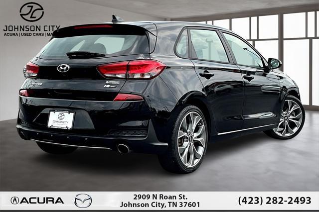 Photo of 2020 Black Noir Pearl Hyundai Elantra GT