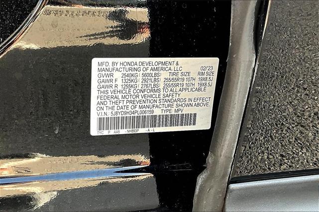 Photo of 2023 Majestic Black Pearl Acura MDX