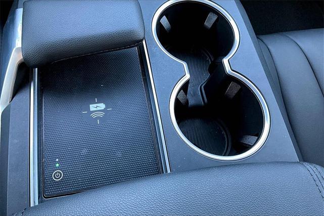 Photo of 2023 Majestic Black Pearl Acura MDX