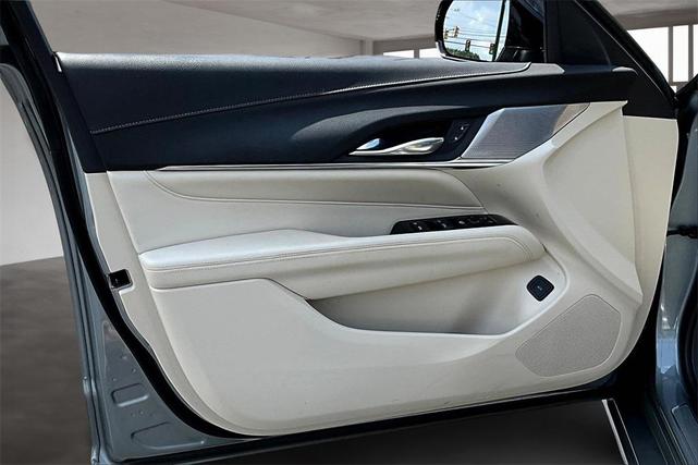 Photo of 2023 Argent Silver Metallic Cadillac CT4