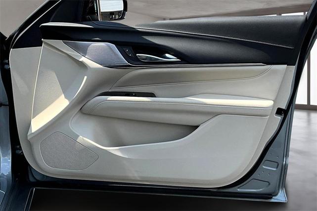 Photo of 2023 Argent Silver Metallic Cadillac CT4