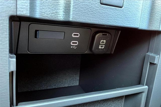 Photo of 2025 Jet Black Mica Mazda CX-5