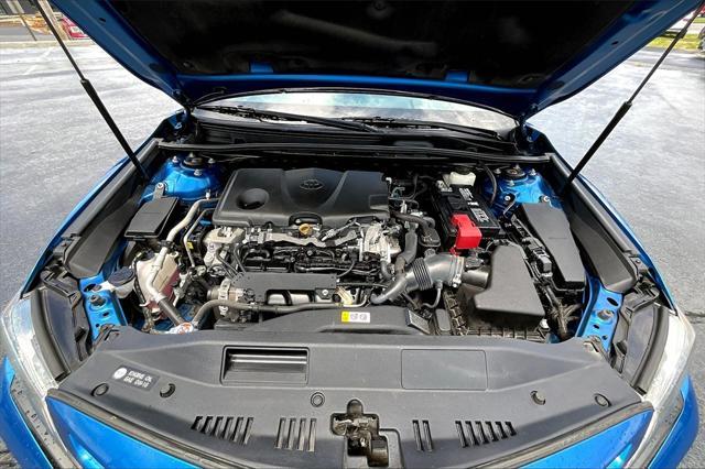 Photo of 2018 Blue Toyota Camry