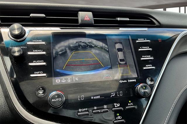 Photo of 2018 Blue Toyota Camry